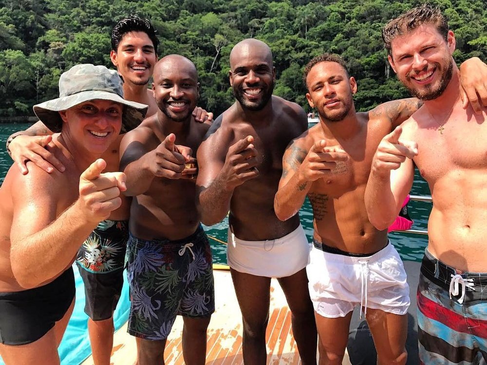 Neymar tem curtido suas férias. Instagram
