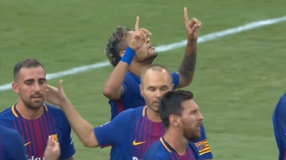 Neymar celebra su primer gol ante la Juventus en la Champions International Cup. Twitter