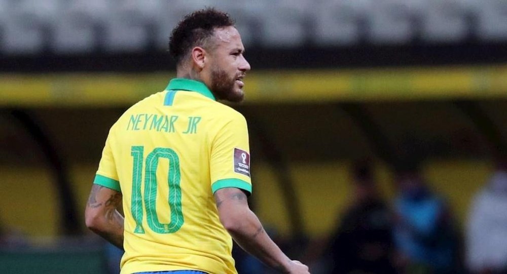 Neymar era possível desfalque, mas foi escalado entre os titulares e fez uma ótima partida. EFE