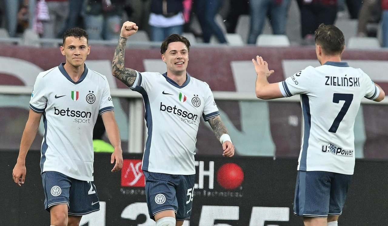 Zalewski se quedará en el Inter. EFE