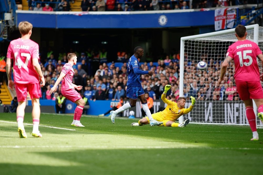 El Chelsea no pasó del empate ante el Ipswich. EFE