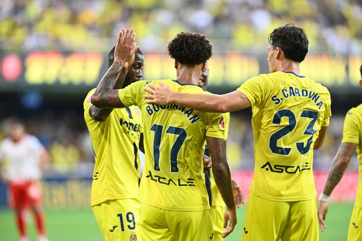 El Villarreal avasalló al Girona en el primer tiempo. EFE