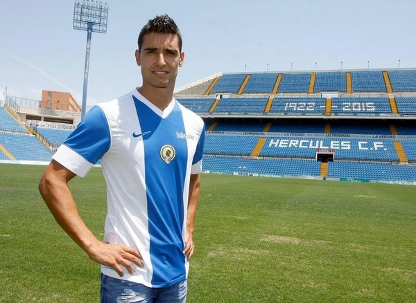 Nieto no podrá jugar ante el Atlético Baleares al estar sancionado