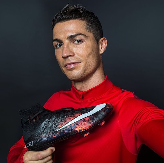 Nuevas botas de discount cristiano