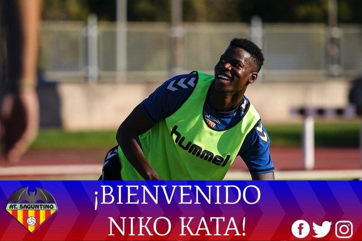 El Atlético Saguntino da la bienvenida a Niko Kata