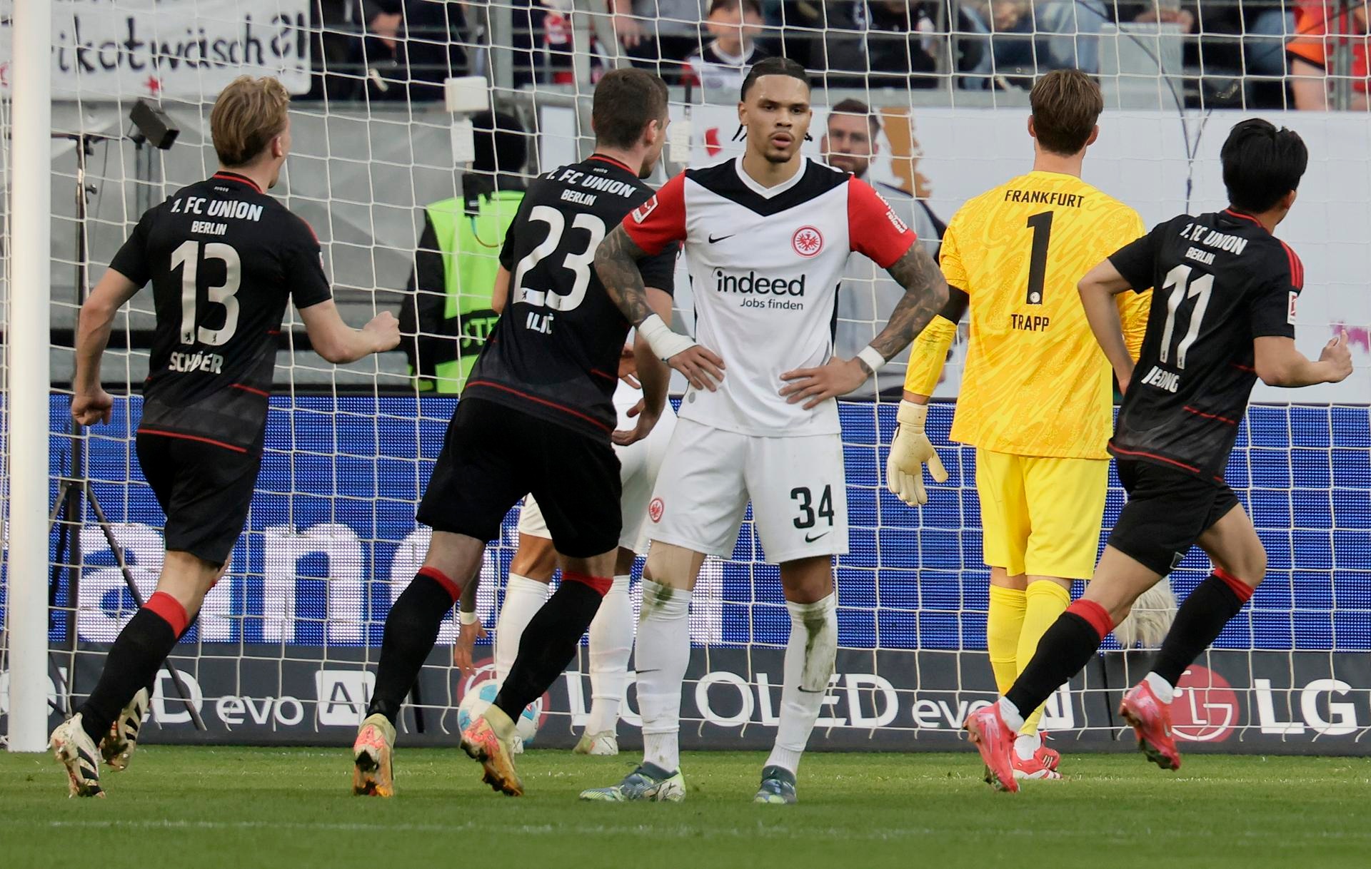 El Union Berlin le pasa la patata caliente al Eintracht