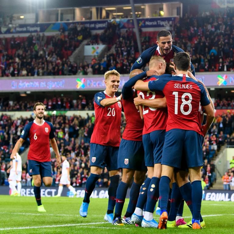 https://cdn.resfu.com/media/img_news/noruega-celebra-un-gol-en-el-2-0-a-malta-de-clasificacion-para-eurocopa-2020--twitter-nff-landslag.jpg