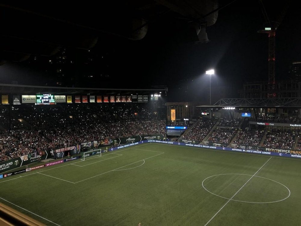 NWSL side Portland Thorns played despite the dangerous air quality in their stadium. Twitter/Portlan