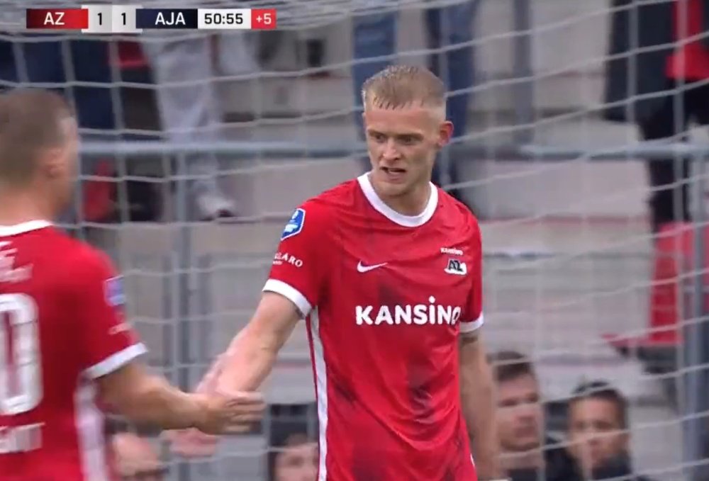 AZ Alkmaar vence o Ajax e incendeia a Eredivisie. Captura ESPN2