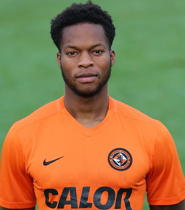 Ola Adeyemo, en su etapa en el Dundee United. DUFC