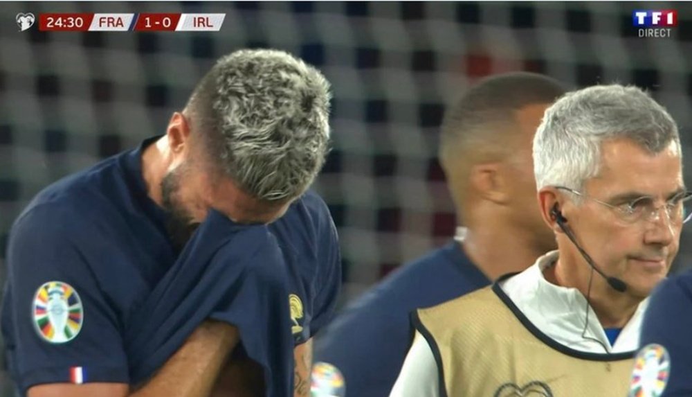 Olivier Giroud sort sur blessure. afp