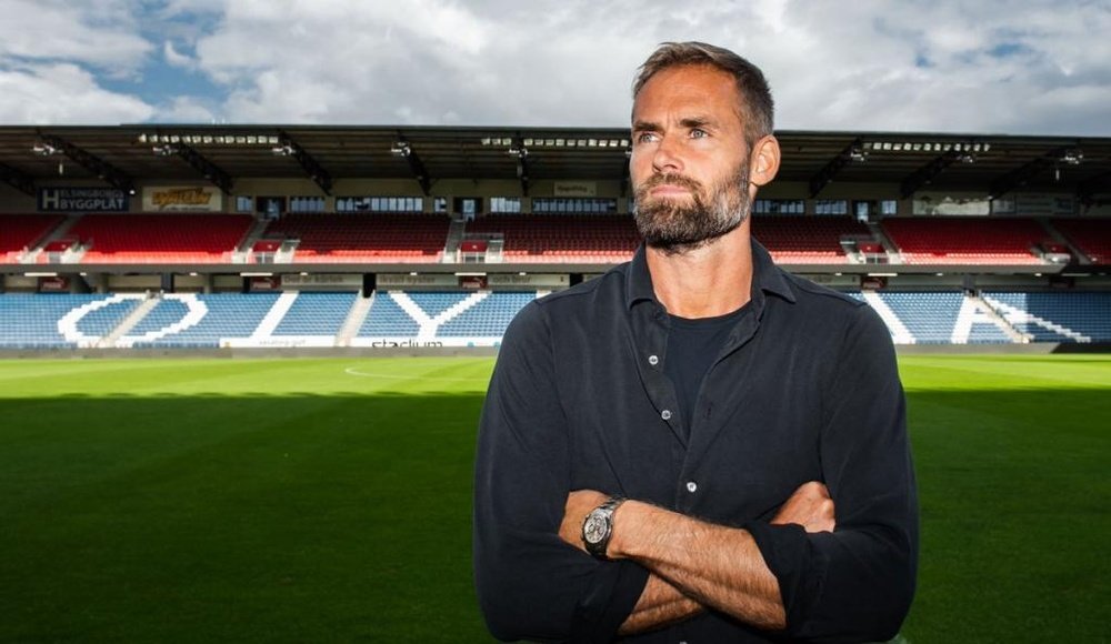 Mellberg sustituye a Henrik Larsson en el Helsingborgs. HelsingborgsIF