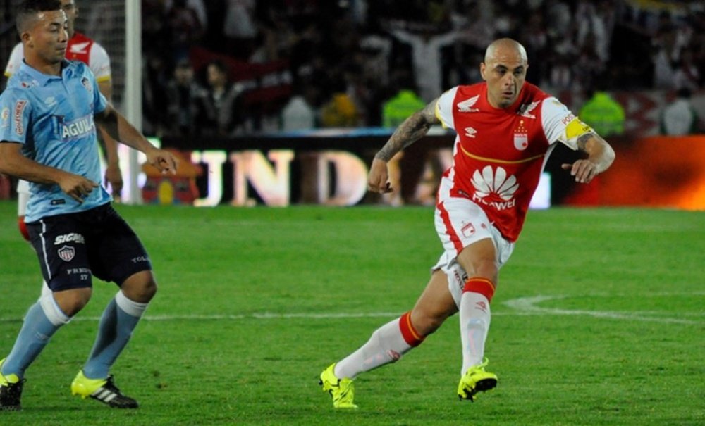 Omar Pérez sufrió un percance peligroso. Futbolete