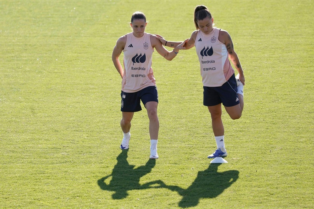 España, aún sin Cata Coll ni Alba Redondo