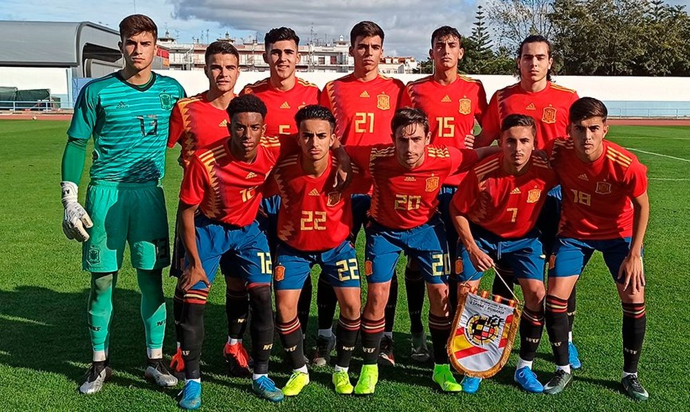 Zarzana salva a España en el añadido. SeFútbol