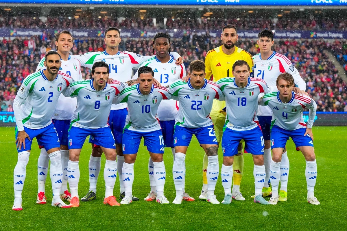 Dos derrotas en 25 partidos... y con riesgo de perderse su tercer Mundial seguido