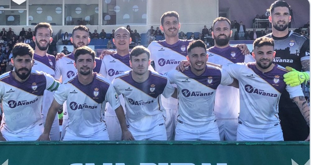 El Jaén se lleva el 'derbi real' para aferrarse al 'play off'. RealJaénCF