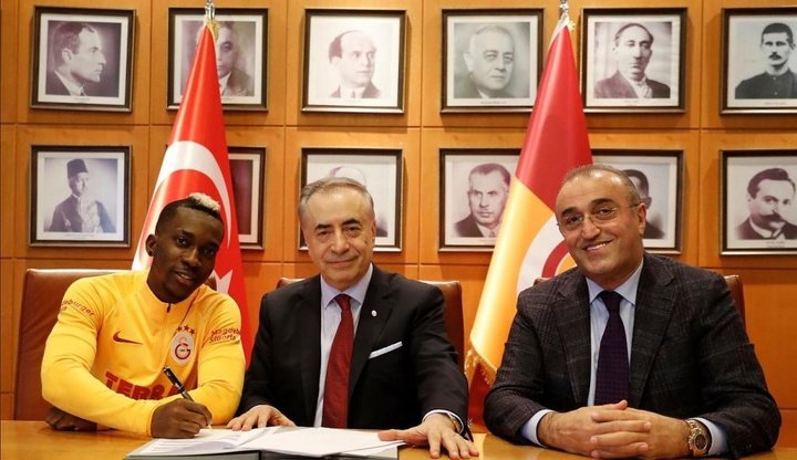 Onyekuru regresa al Galatasaray