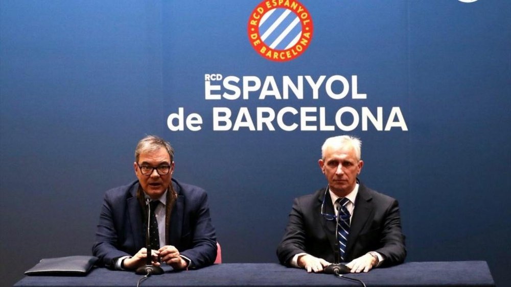 Perarnau fue destituido en el Espanyol. Twitter/RCDEspanyol