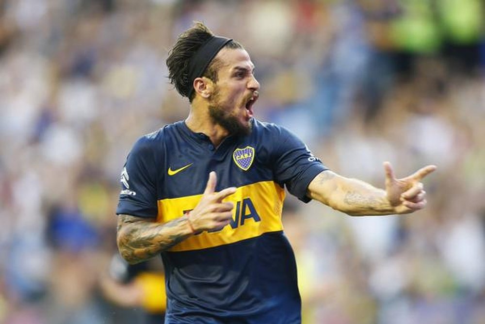 Osvaldo celebra un gol con Boca Juniors. Twitter