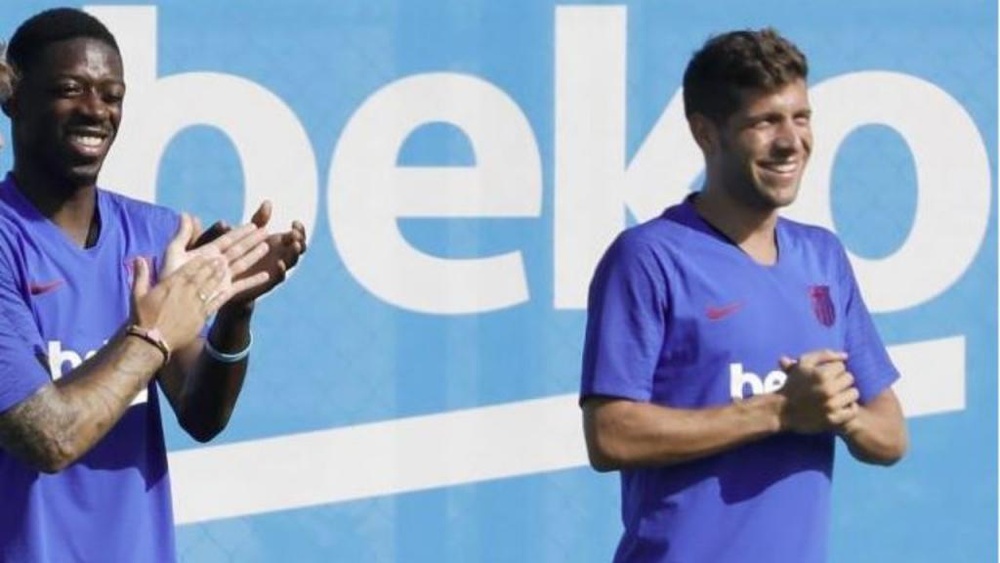 Alemany subrayó que Dembélé y Sergi Roberto quieren renovar. EFE