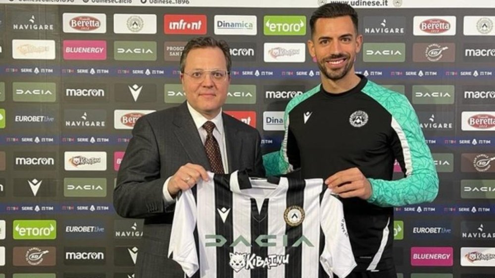 Arsenal manda Pablo Marí para a Udinese.Udinese