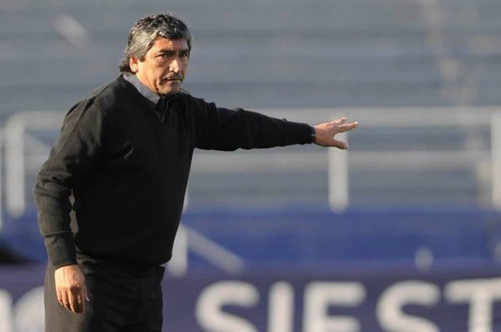 Pablo Quinteros deja su cargo de técnico en Independiente Rivadavia. Twitter