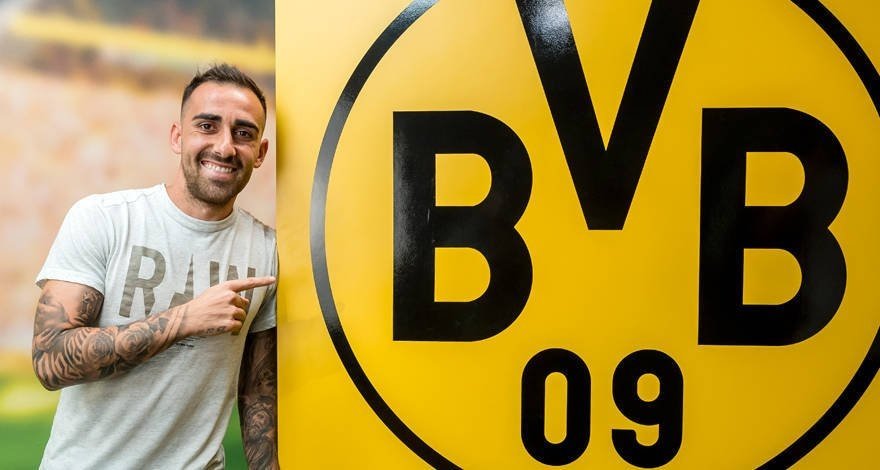 Alcácer podría jugar sus primeros minutos con el Borussia. BVB