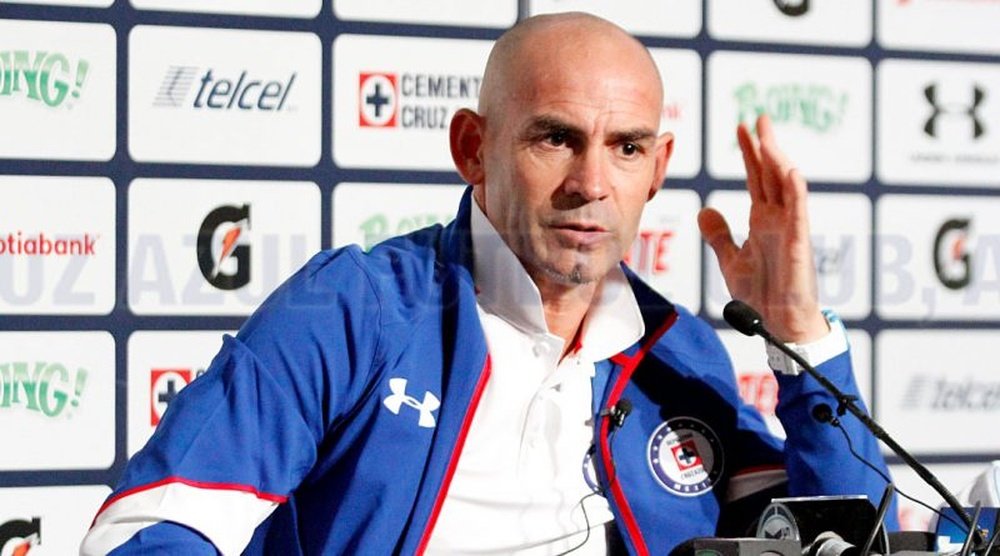 Jémez afirmó que sus pupilos le dijeron que el árbitro les hizo comentarios innecesarios. CruzAzul