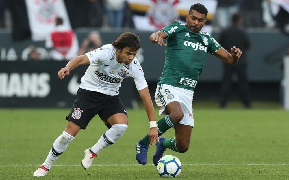 O histórico entre Corinthians e Palmeiras. Twitter@Torcedorescom