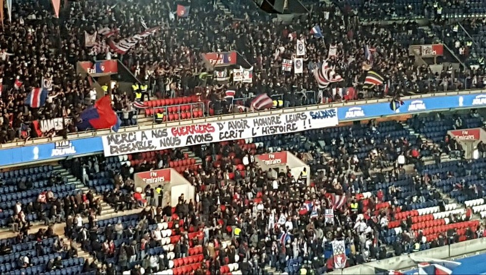 Le Parc des Princes. Twitter