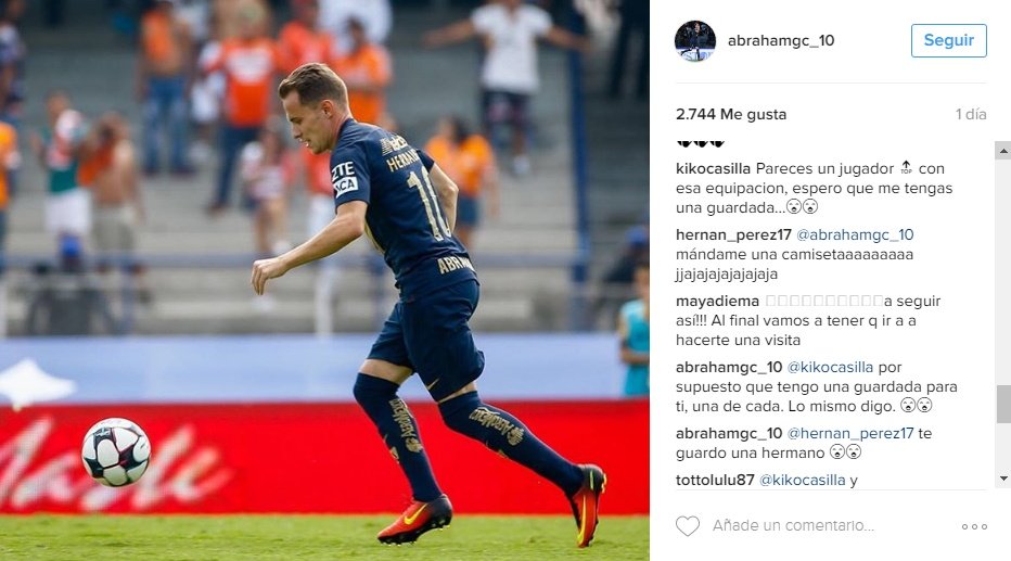 Casilla quiere que su ex compañero le traiga una camiseta de Pumas. Instagram