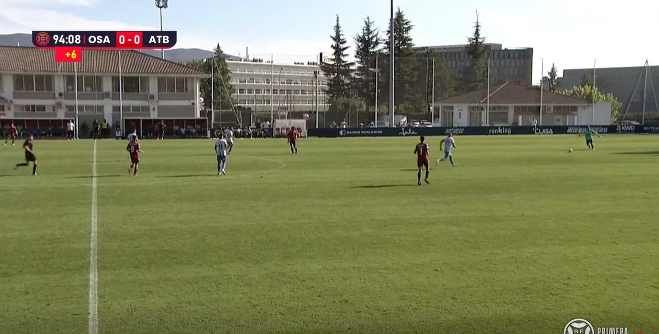 El guardameta René Román, un muro infranqueable para Osasuna Promesas. Captura/InStatTV