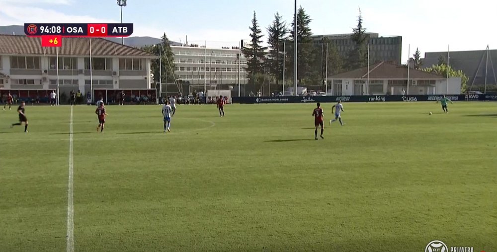 El guardameta René Román, un muro infranqueable para Osasuna Promesas. Captura/InStatTV
