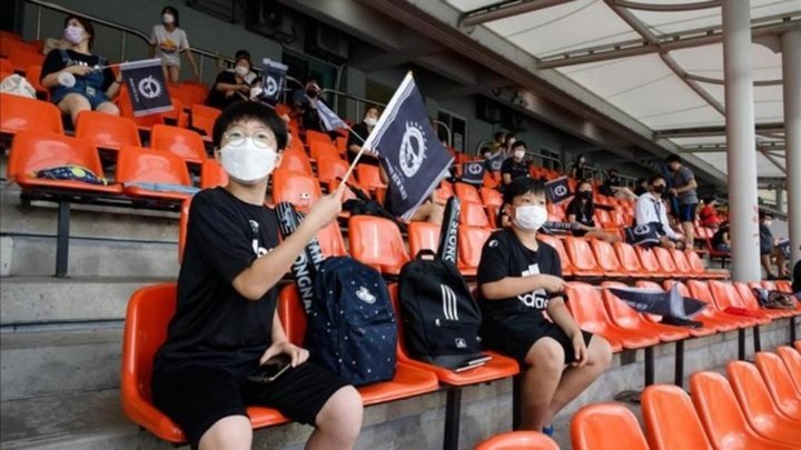 El fútbol en Corea del Sur ya cuenta con los aficionados