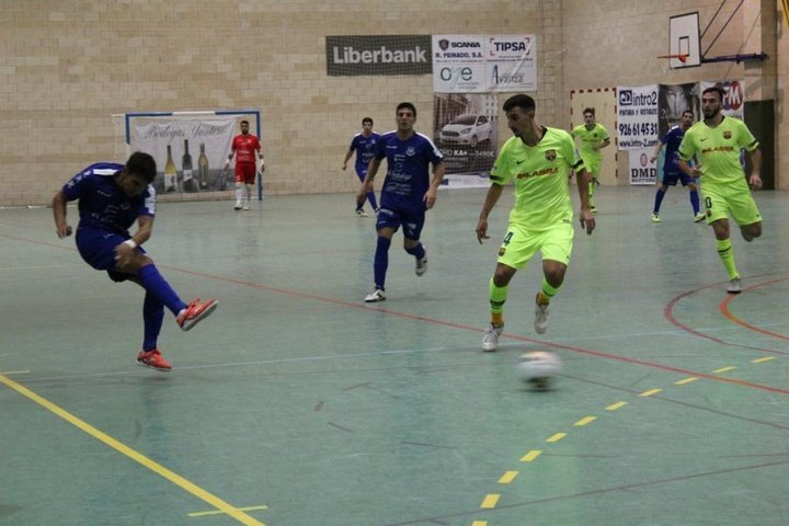 Manzanares Futsal pasa por encima del Salesianos Tenerife
