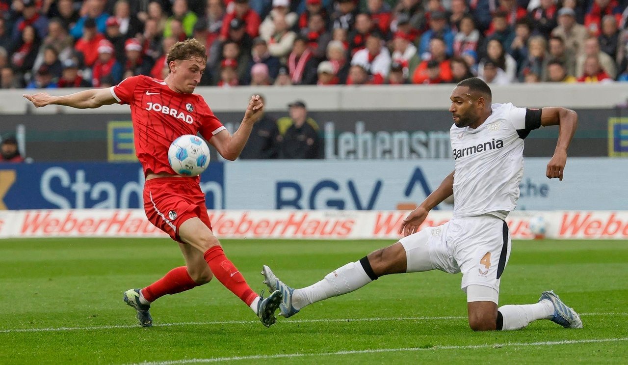 Jonathan Tah will pass his medical with Bayern Munich and sign a contract until 2029 with the German club on Wednesday, before travelling to join Germany's training camp.