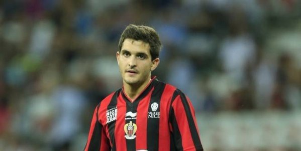 El protagonista de este magnífico gol es Paulin Puel, jugador de la categoría juvenil del OGC Nice. No te pierdas el fuerte disparo de chilena después de un magnífico control de espuela.