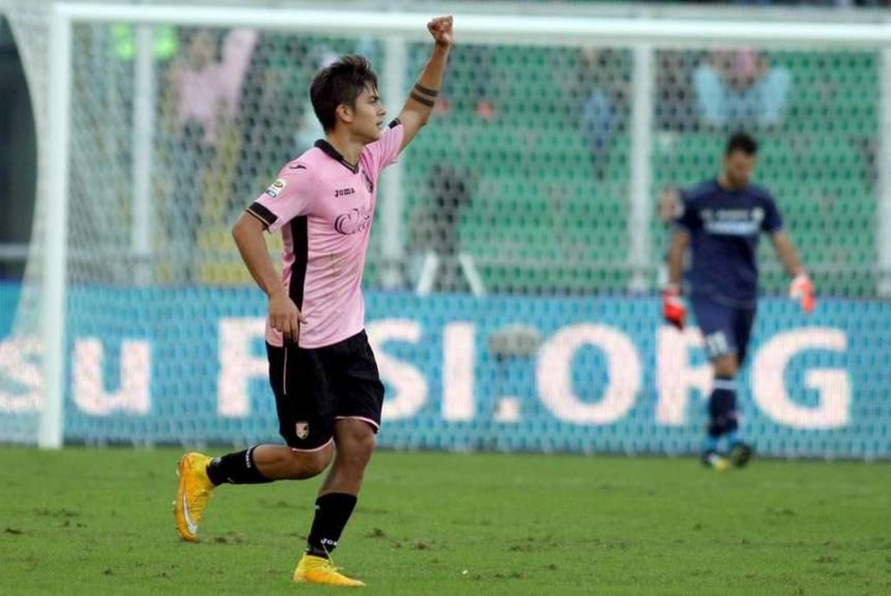 Dybala is just one of the stars who turned out for Palermo. EFE