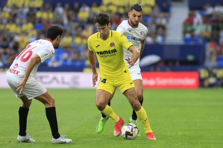 Villarreal's Pedraza suffers hamstring strain in his right leg
