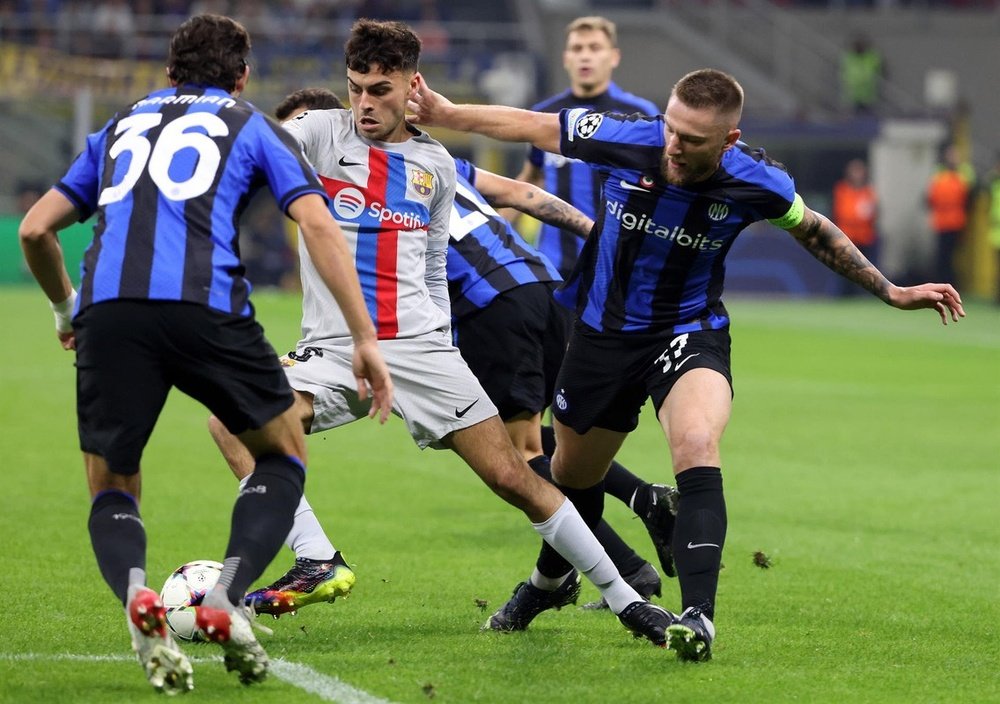 Skriniar fue capitán en su gran partido en el Camp Nou. EFE