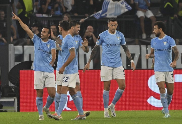 Pedro con Felipe Anderson e Zaccagni; Moro dal1'