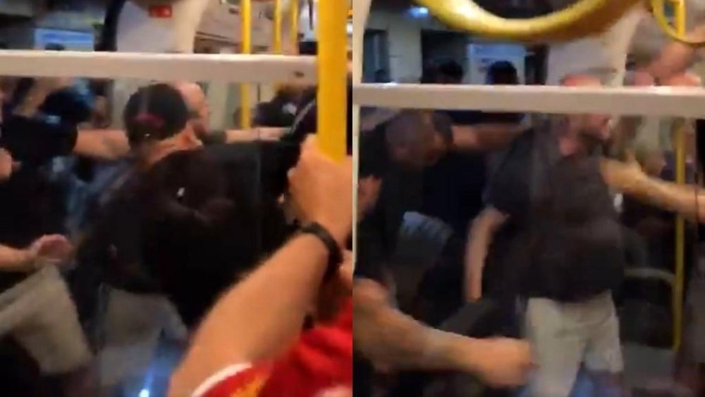 Los aficionados pelearon en la puerta del metro. Capturas/Twitter/thecasualultra