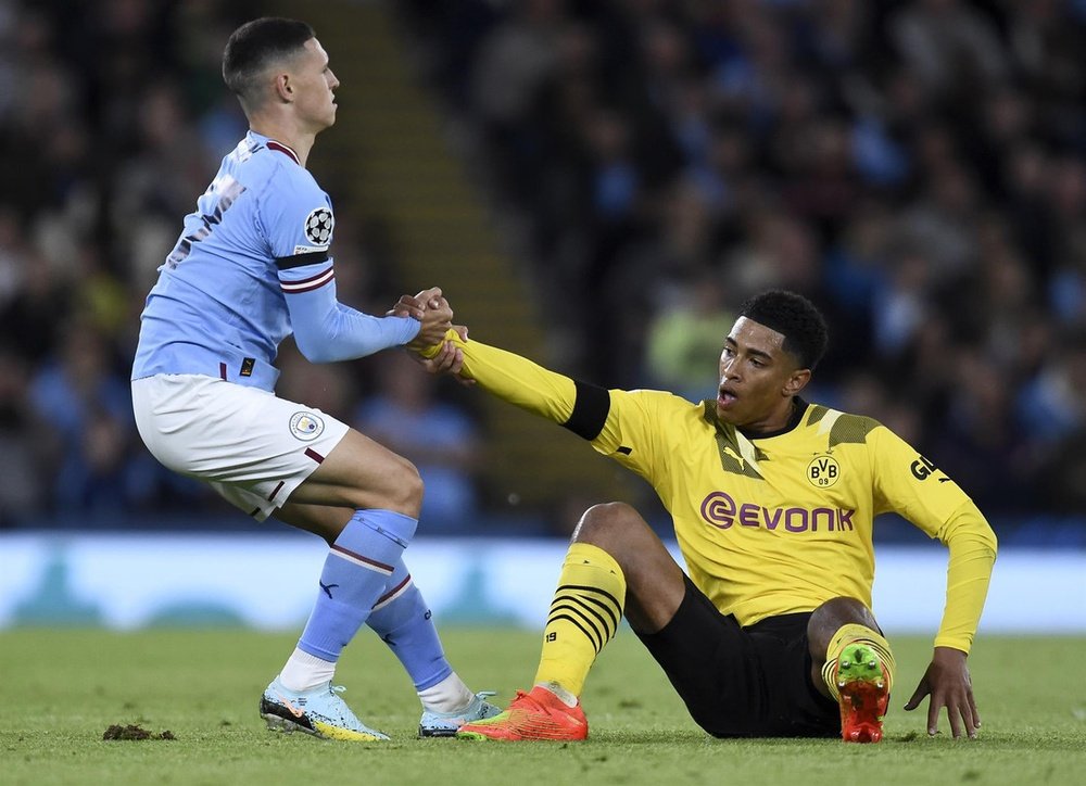 Phil Foden fait les éloges de Jude Bellingham. EFE