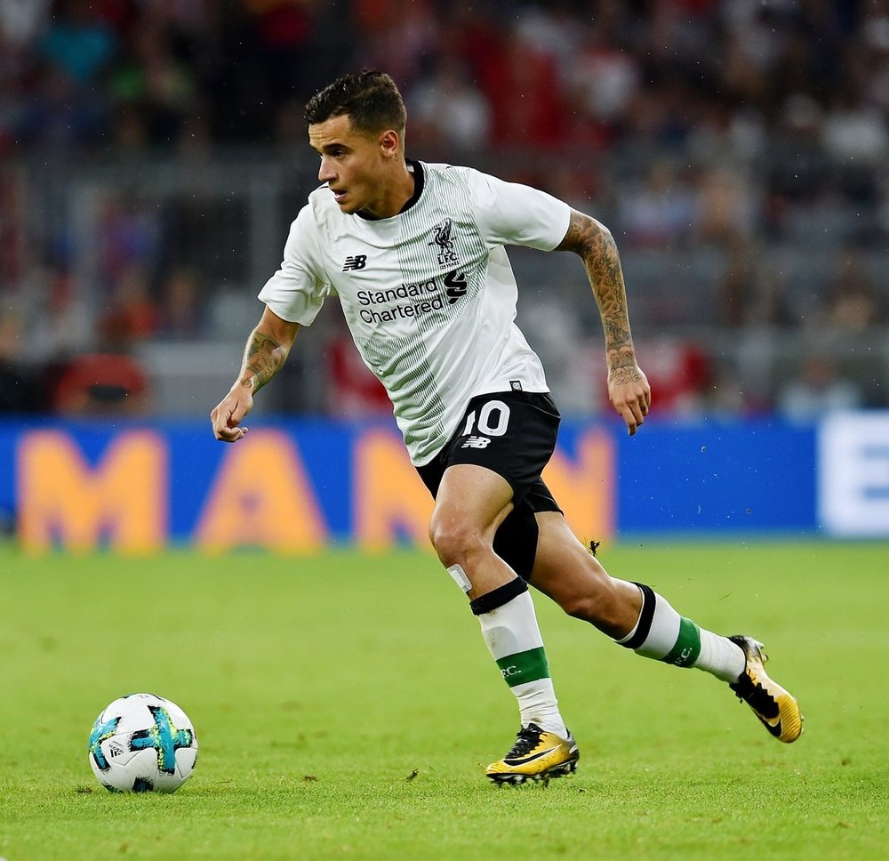 Jenas thinks refusing to sell Coutinho is damaging for Liverpool. Twitter/Liverpool