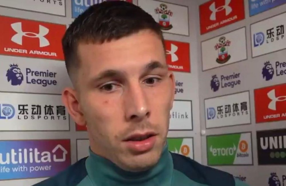 Southampton's captain apologises after 0-9 defeat. Captura/SouthamptonFC