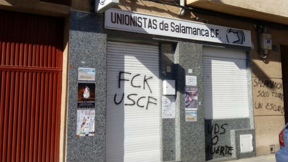 Atacan la fachada de la sede de Unionistas. Twitter