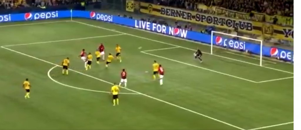 Pogba scored double to put Man United 2-0 up against Young Boys