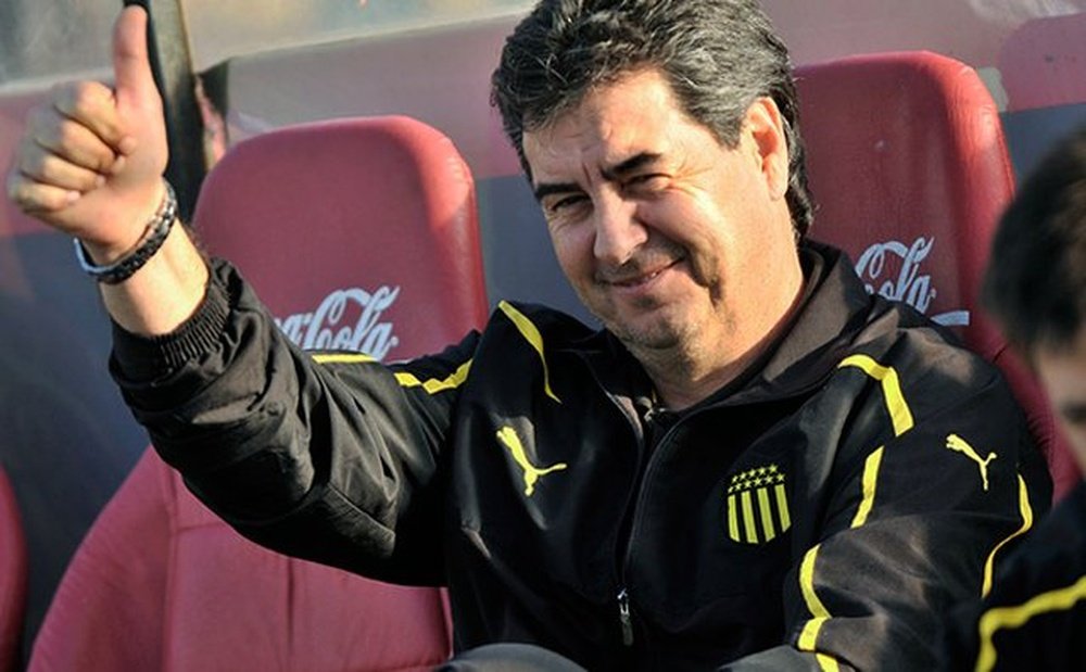 'Polilla' vuelve al Peñarol después de tres años. Twitter