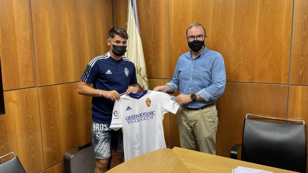 El Zaragoza anunció la llegada de Borja Sainz. Twitter/RealZaragoza